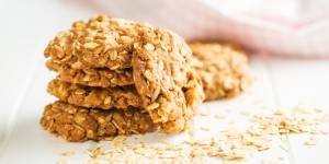 Resep Kue Kering Oatmeal Cookies Crunchy ala Nicky Tirta