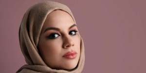 Rias Mata ‘Sat Set’ dengan Liquid Eyeshadow