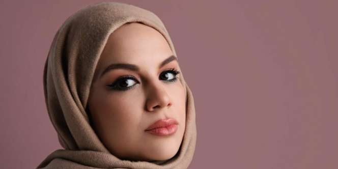 Rias Mata ‘Sat Set’ dengan Liquid Eyeshadow