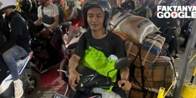 Pemudik Rela Bawa 300 Kg Oleh-Oleh Pakai Motor demi Istri