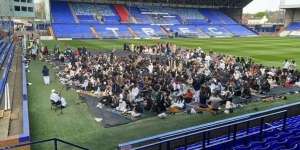 Klub Liga Inggris Jadikan Lapangan Stadion untuk Salat Idul Fitri