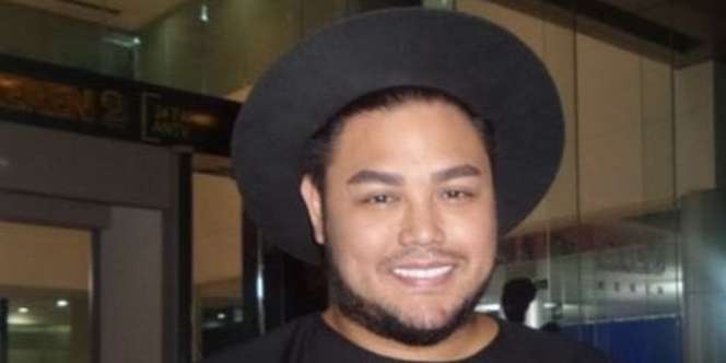 Wajah Masa Lalunya Disebut Plek Ketiplek Virgoun, Ivan Gunawan Minta Maaf Jadi Gaduh Bikin Banyak Orang Terkecoh