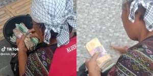 Viral Wanita Diduga Pengemis Santai Hitung Gepokan Uang, Penghasilannya Bikin Melongo