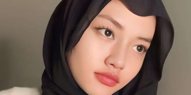 Style Hijab Model Flowy dengan Pashmina Ceruti Tanpa Jarum Pentul 