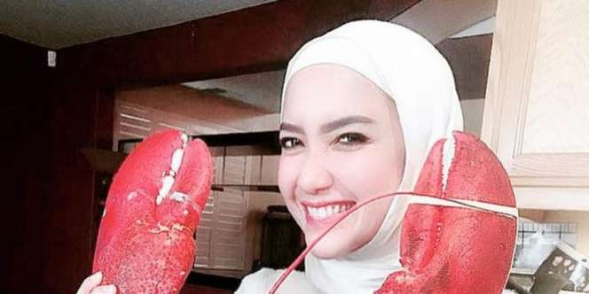 Putuskan Tutup Instagram, Intip 6 Transformasi Tia Ivanka yang Pernah jadi Sales Rumah