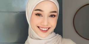 Sweet Style dengan Hijab Square, Look Auto Cantik