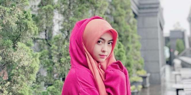 Potret Shindy Putri, Kakak Ria Ricis, yang Tampil Syar'i saat Berolahraga di Gym, Bisa Ditiru Nih Buat Hijaber