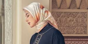 Singgung Makna Sabar, Foto Paula Verhoeven Bercadar Dipuji Mirip Wanita Timur Tengah