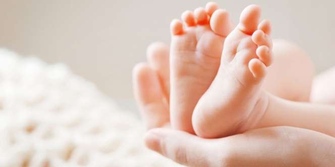 Diduga Kaget Dengar Suara Petasan, Bayi Umur Sebulan di Gresik Meninggal Dunia