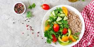 Bubur Oatmeal Ayam Rendah Kalori, Tinggi Serat yang Bikin Kenyang