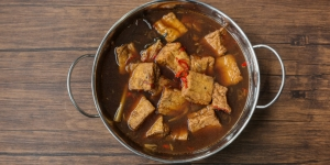 Coba Masak Semur Tahu Gurih Legit, Menggugah Selera