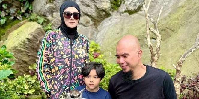 Mulan Jameela Pamer Foto Liburan Bareng Keluarga, Penampilan Ahmad Dhani Bikin Salfok