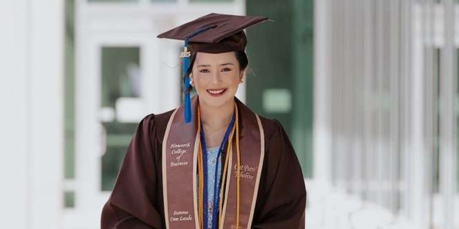 Potret Memesona Beby Tsabina Wisuda dari Universitas di Amerika, Dipuji Real Smart & Beauty