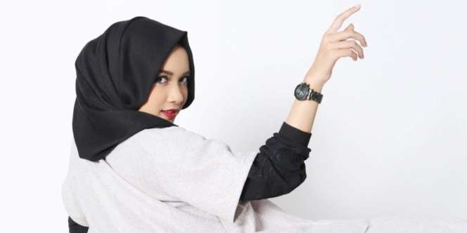 Dokter Kulit Ungkap Tren Skin Flooding, Rahasia Glowing Para Artis 