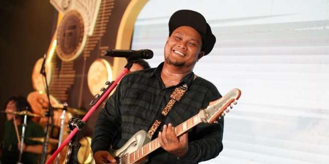 Kisah Virgoun Putuskan Jadi Mualaf Setelah Dapat Tantangan dari Kakak Inara