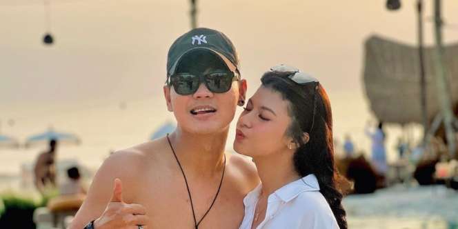 Momen Mesra Tri Suaka dan Nabila Maharani Bercengkerama di Dapur, Hati-Hati Jomblo Bisa Baper