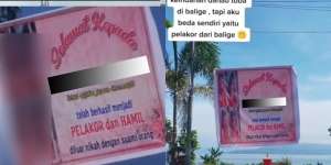 Balas Dendam Berkelas, Wanita Ini Pasang Spanduk Pelakor di Jalan, Warganet: Mau Sungkem Sama Istri Sah