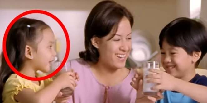 Ingat Bocah Perempuan di Iklan Susu Kental Manis ini? Kini Jadi Artis Top & Naik Daun, Punya Pacar Aktor Paling Ganteng, Siapa Dia?