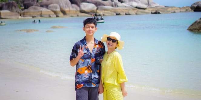 Ganteng Banget! Potret Calon Anak Sambung Sahrul Gunawan Bikin `Melting`