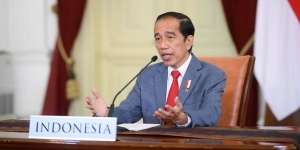 Dua Wanita Nekat Terobos Istana Ingin Bertemu Jokowi