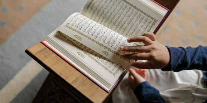 Kandungan Surat An-Nisa Ayat 36, Perintah Berbuat Ihsan kepada Tiap Orang