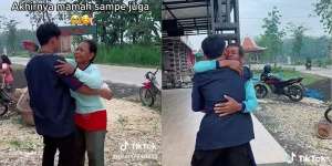 Momen Haru TKI di Korea Tiba-Tiba Pulang Kampung Tanpa Kasih Kabar, Disambut Tangisan Seluruh Sekeluarga