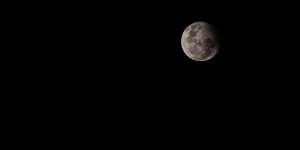 Selama Ini Jadi Misteri Sepanjang Masa, Bagian Dalam Bulan Akhirnya Terungkap