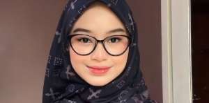 Model Hijab Pattern Praktis tapi Manis, Hanya Butuh 2 Langkah 