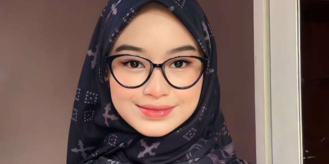 Model Hijab Pattern Praktis tapi Manis, Hanya Butuh 2 Langkah 