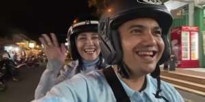 Ajak Istri Naik Motor Nikmati Honeymoon di Bali, Sahrul Gunawan Kesasar di Ubud: `Babang, Kurang Pro Nih`
