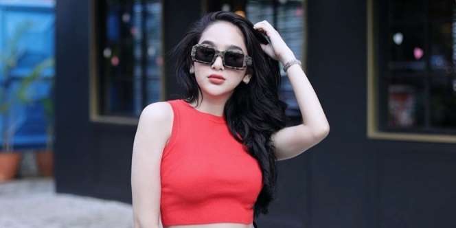 10 Pesona Hana Hanifah, Bantah Jadi Selingkuhan Christian Sugiono, Dulu Terseret Kasus Prostitusi