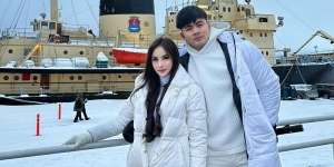 Potret Mesra Guntur Triyoga dan Apris Devita, Dijuluki Keluarga Good Looking Good Rekening