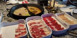 Cicipi Sajian Hot Pot dengan Rempah Khas Mongolia