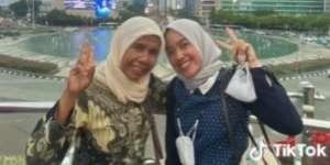 Momen Haru Anak Ajak Ibunya ke Jakarta, Menikmati Gemerlap Ibu Kota Saat Warganya Sibuk Mengungsi untuk Healing ke Pinggiran