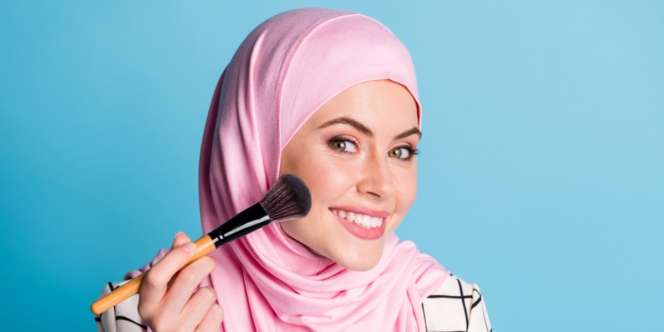 Pipi Langsung Tirus, Coba Trik Baking Saat Pakai Setting Powder