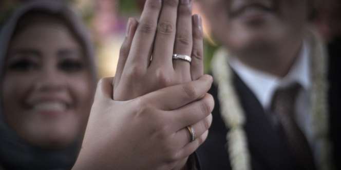 Kenal di Facebook, Pria Cari Pacar Berbekal Foto Bergambar Tiang Rumah, Endingnya Bikin Pilu