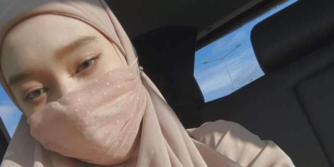 Intip Gaya Makeup Mata Inara Rusli Sebelum Lepas Cadar