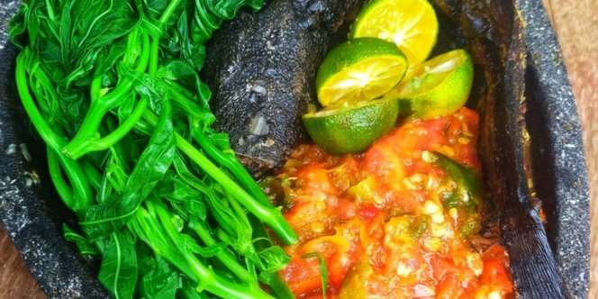 Resep Sambal Pecel Lele ala Warung Tenda, Dijamin Ketagihan
