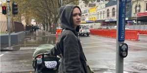 Intip 5 Potret Putri Anne Lepas Hijab Saat Liburan di Australia
