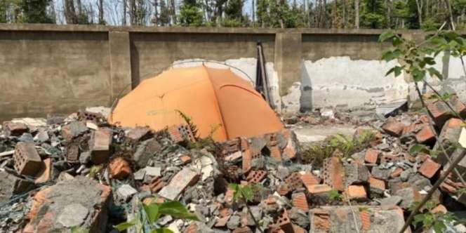 Resign dan Jual Apartemen, Pria Ini Pilih Tinggal di Tenda Bekas demi Hidup Santai