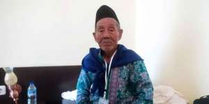 Kakek 90 Tahun Pergi Haji, Satu Dekade Menabung ke Tanah Suci dari Berjualan Bambu