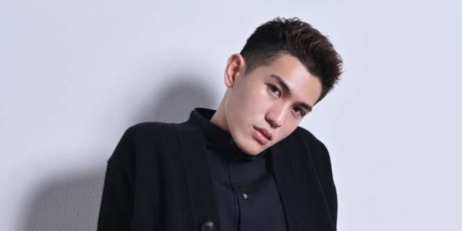 Kelahiran Putri Pertama Jadi Perdebatan, Ini Kata Julian Jacob