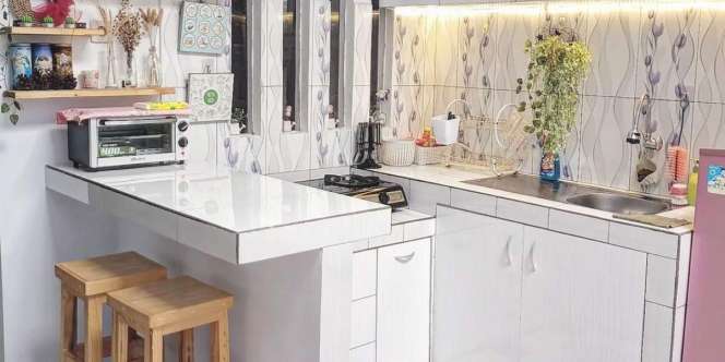 Gemasnya Desain Dapur U Bernuansa Putih, Mungil tapi Estetik