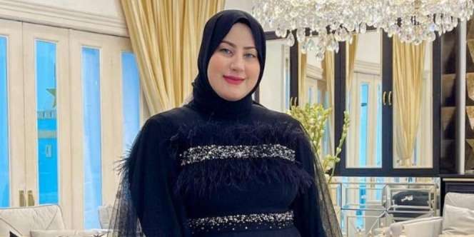 Dapat Kain Kiswah Makam Nabi Muhammad, Tasyi Athasyiah: Ini Kado Ulang Tahun yang Bikin Aku Nangis
