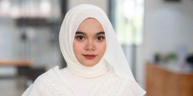Pakai 3 Warna Concealer, Dapatkan Efek Kulit Bawah Mata Cerah Natural