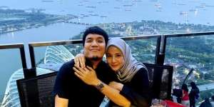 Kompak Hadiri Sidang Cerai Bareng Desta, Natasha Rizki Minta Doa