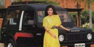 Potret Gaya Seleb Jadi Bintang Iklan Kendaraan Jadul, Ada yang Bisa Tebak?