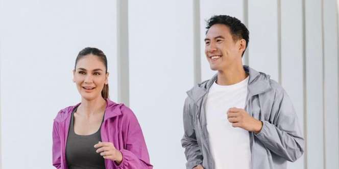 Remake Foto 20 Tahun Pertemanan, Lihat Foto Konyol Luna Maya-Daniel Mananta
