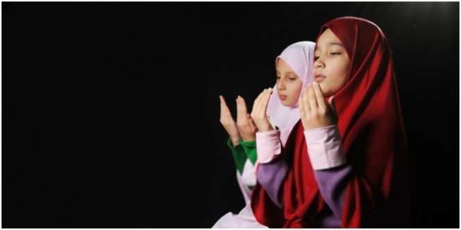 Kumpulan Doa di Waktu Fajar yang Dibaca Rasulullah dan Keluarga, Insya Allah Mustajab