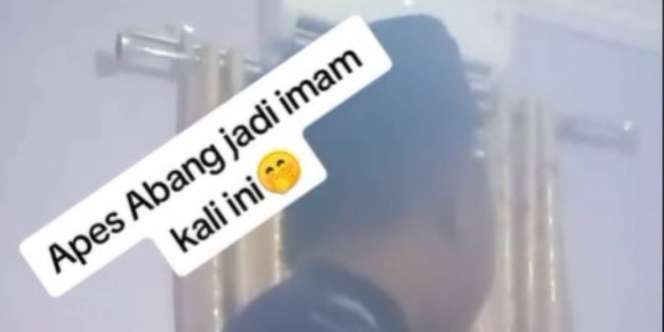 Jadi Imam Solat Adiknya yang Selalu Koreksi Bacaan, Kakak Kena Mental